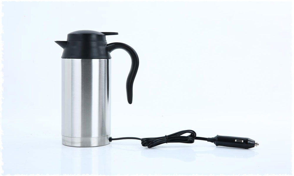 tea in thermos flask