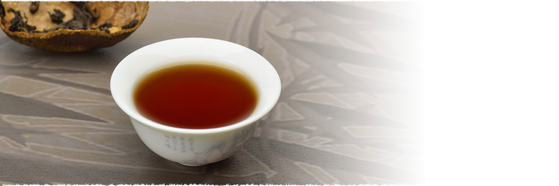 Tangerine Puerh tea, a Long-distance relationship
