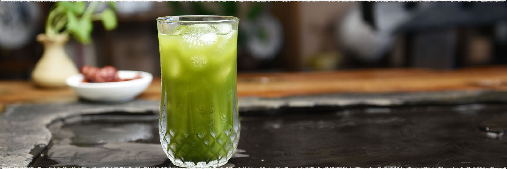 5 Steps to Make Iced Matcha Green Tea