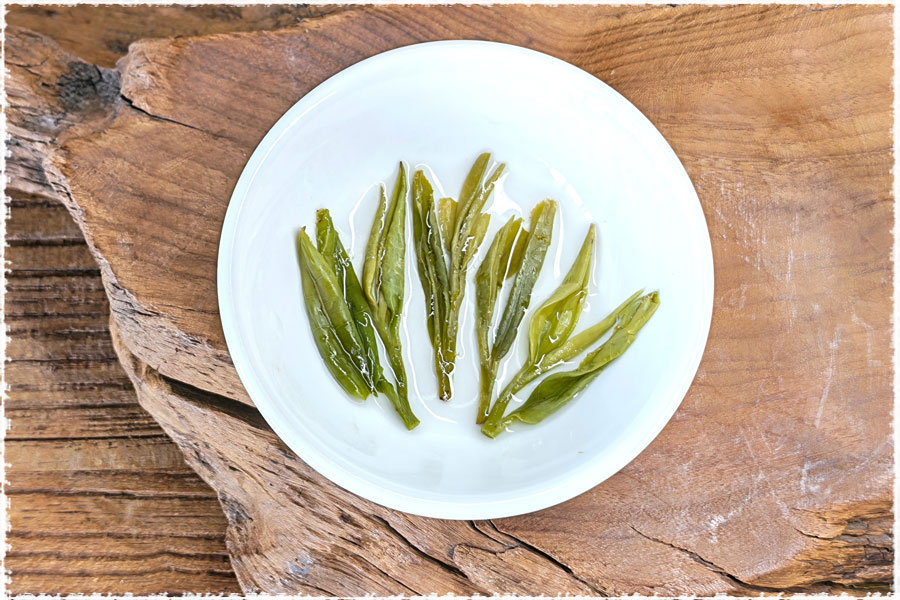 brewed tea leaves 3
