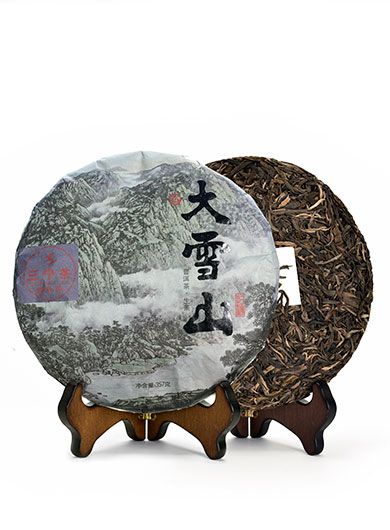 Fengqing Da Xue Shan (Big Snow Mountain) Raw Pu-erh Cake Tea