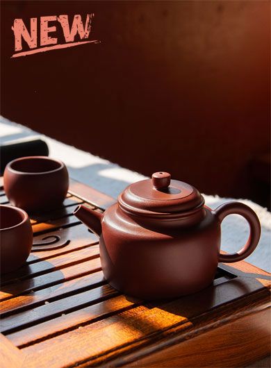 Da Hong Pao De Zhong Yixing Zisha Teapot Set
