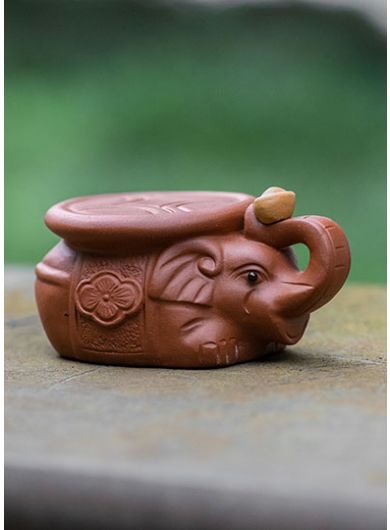 Elephant Zisha Tea Pet & Lid holder