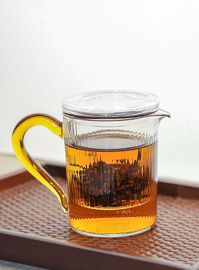Clear Glass Tea Cup with Filter