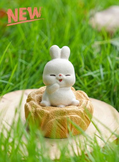 Happy Rabbit Yixing Zisha Tea Pet
