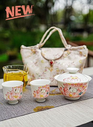 Hand Painted Bunny Blooms Porcelain Gaiwan Set