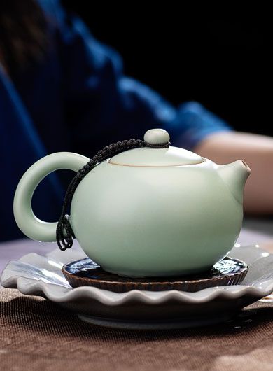 Ru Yao Porcelain Teapot - Xishi