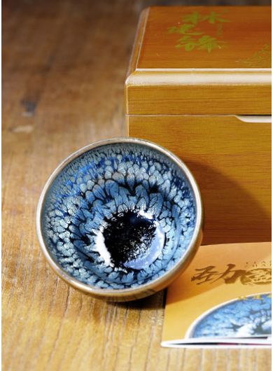 Handmade Jianyang Jianzhan Tea Cup – Two Glazes Black Peony