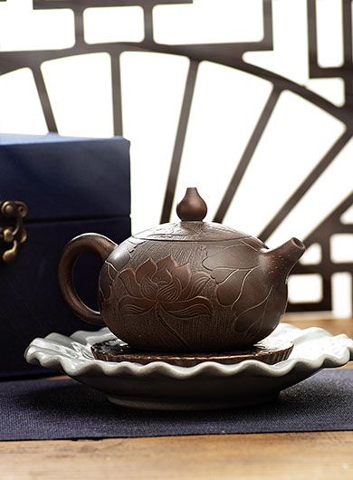 Handmade Xishi Lotus Qinzhou Nixing Pottery Teapot