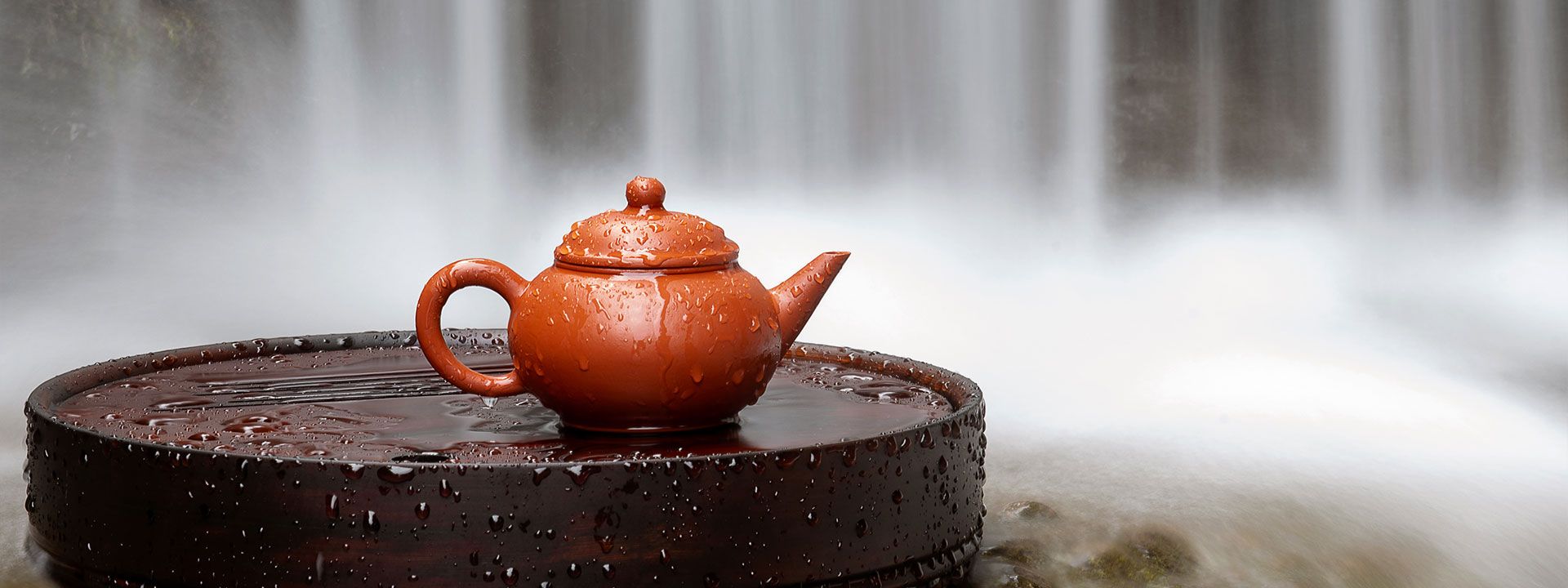 Handmade Zhi Zui Shui Ping Yixing Zisha Teapot - Teavivre.com