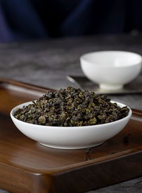 Charcoal-baked Anxi Tie Guan Yin Oolong Tea 1
