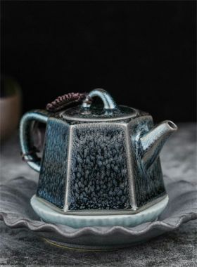 Handmade Jianyang Jianzhan - Hexagonal Teapot