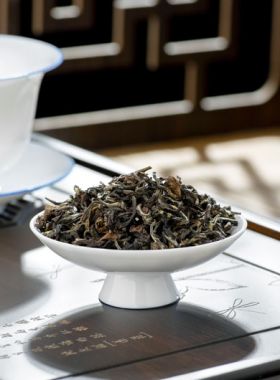 Oriental Beauty Oolong Tea