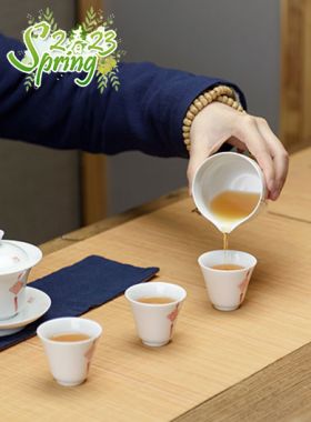 Superfine Taiwan Moderately-Roasted Dong Ding Oolong Tea 1