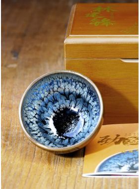 Handmade Jianyang Jianzhan Tea Cup – Two Glazes Black Peony
