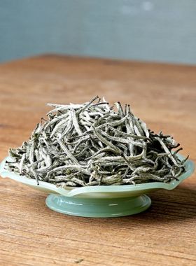 Award Winning Zhenghe Silver Needle (Bai Hao Yin Zhen) White Tea