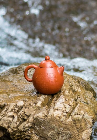 Classical Pear Shape Teapot