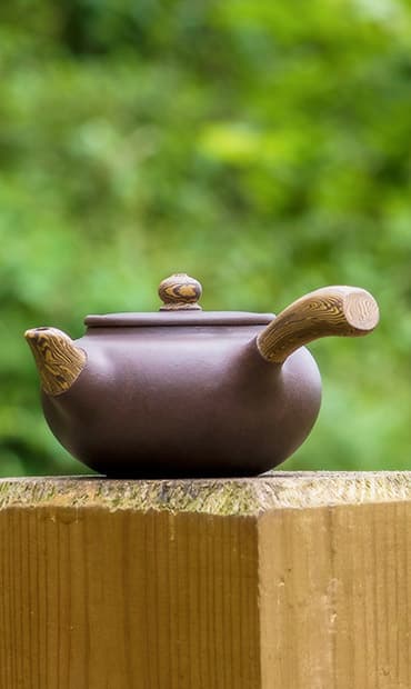 Yixing Purple Clay (Zi Sha) Tea Set 8 Pieces