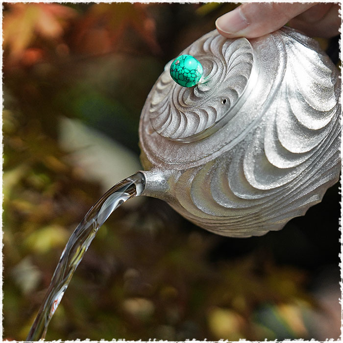 pouring